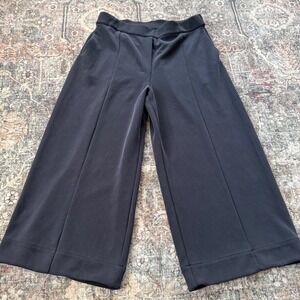 Lululemon Softstreme High-Rise Culotte‎ black size 10 W6BPUS